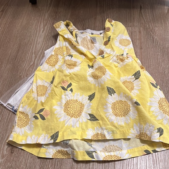Kids dresses (10) - Picture 3 of 13